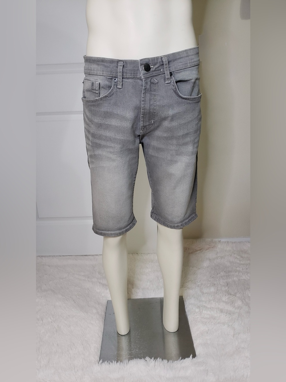 Buffalo David Bitton Light Gray Denim Jean Shorts Size 34